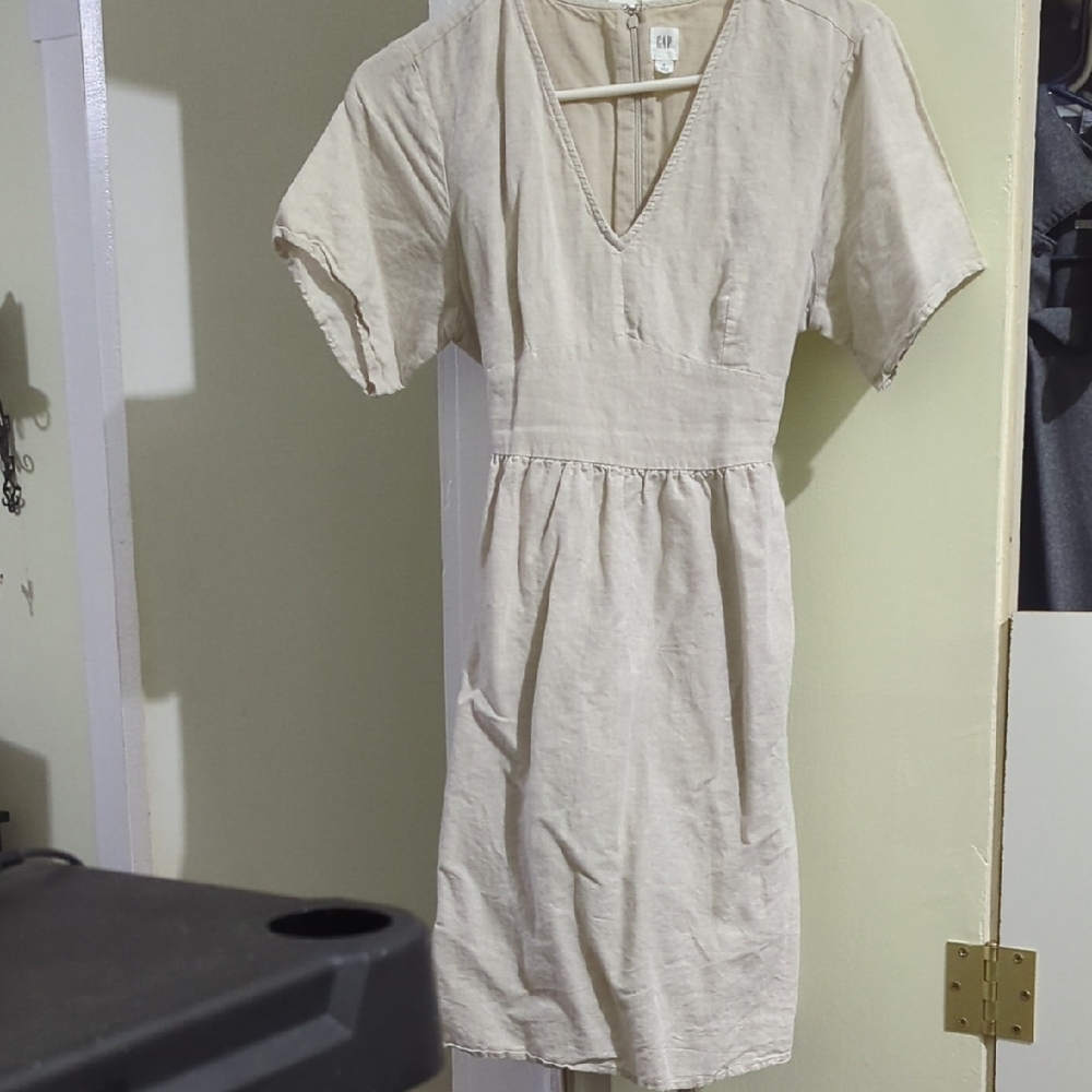 GAP Cream Midi Dress with V-Neck
